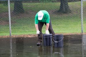 Removing Mold & Mildew From Tennis Court Surface