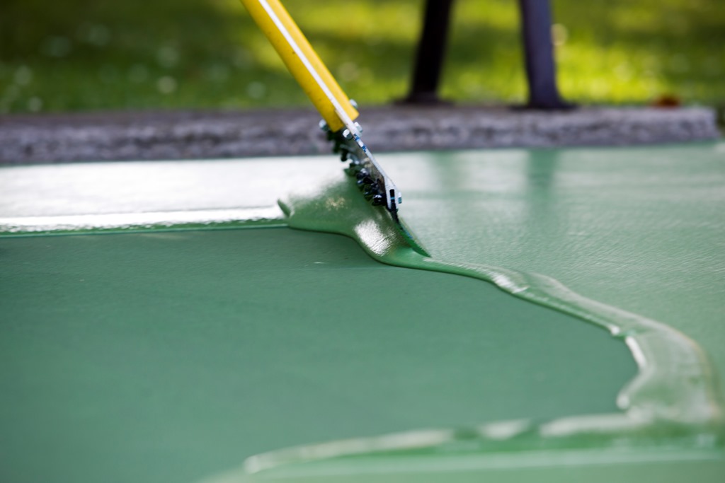 How much does it cost to resurface a tennis court akron canton ohio